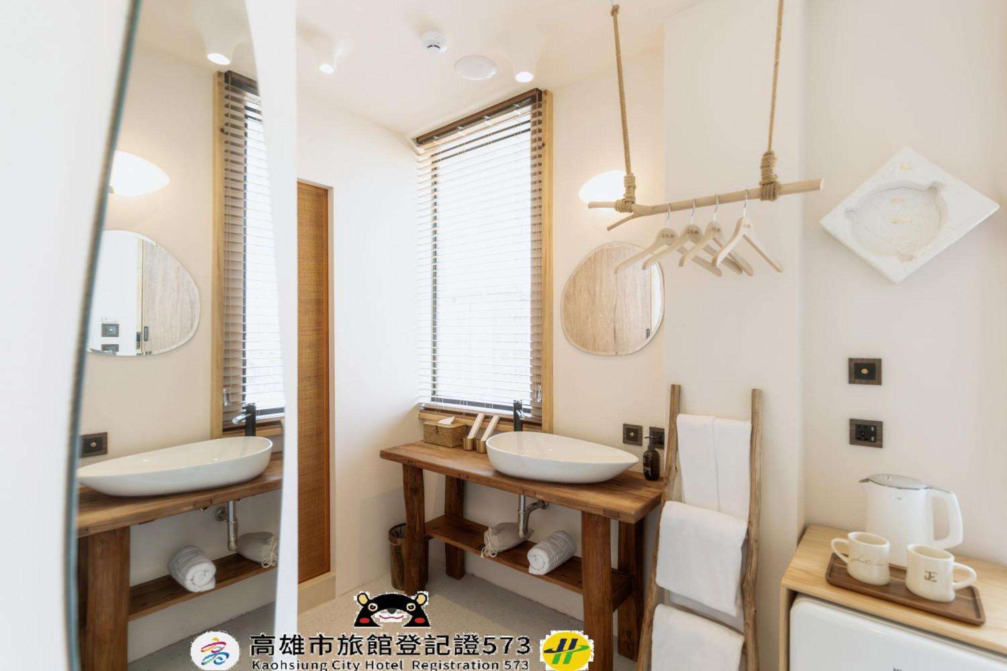 Just Inn Kaohsiung Exterior foto